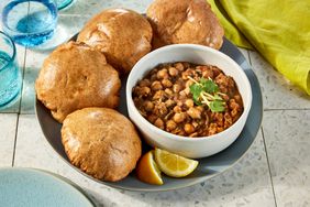 a recipe image of the Chole Puri 