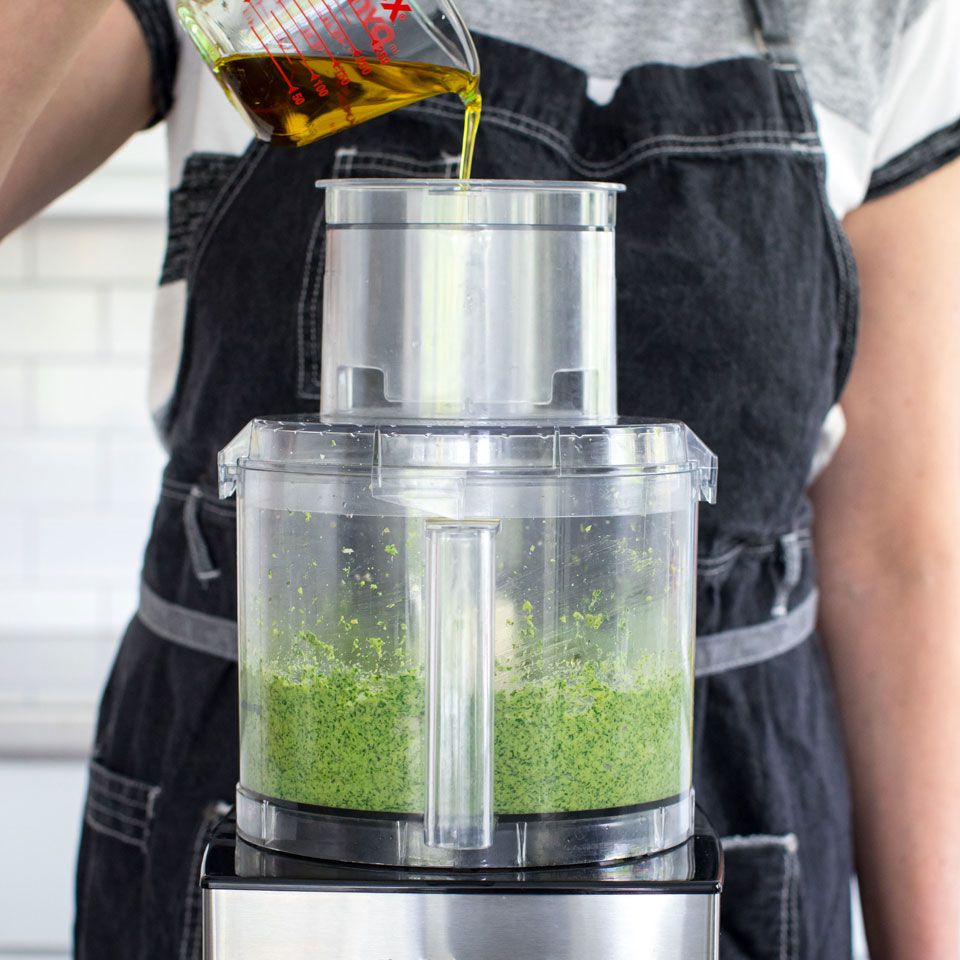 oil in pesto