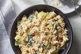 spinach-artichoke-dip-pasta