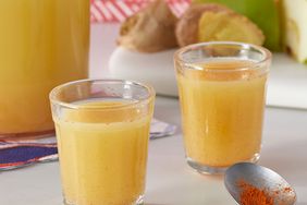 Lemon-Ginger-Cayenne-Apple Shots