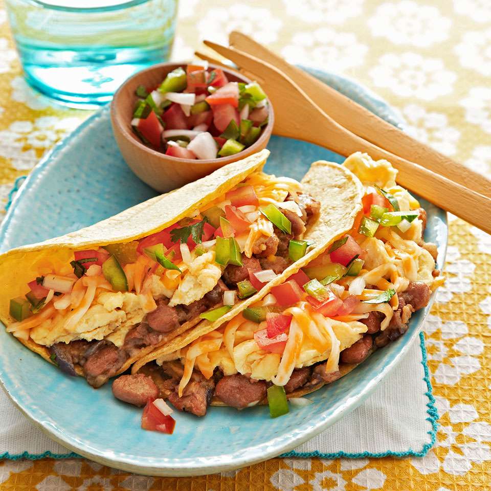 huevos rancheros tacos