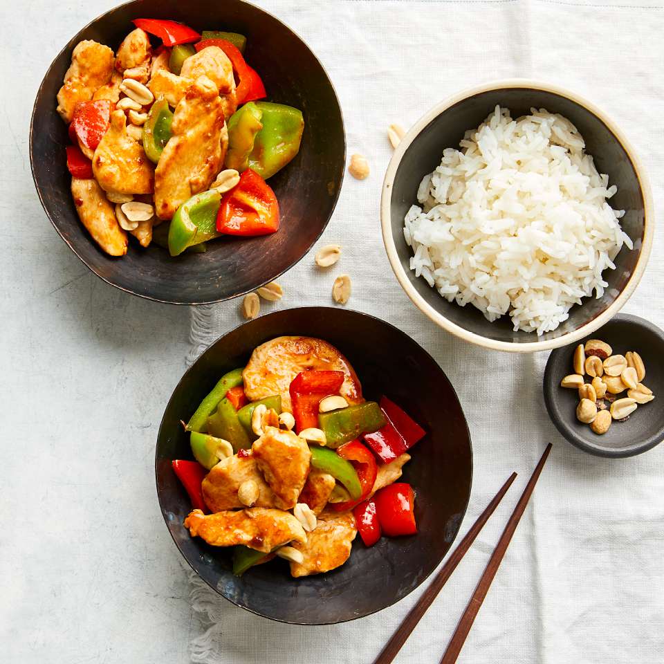 bowls of chicken and peppers