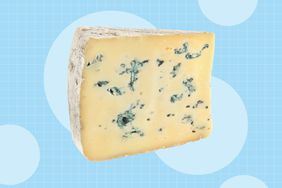 a photo of blue cheese