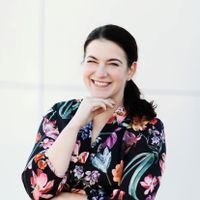 katie tuttle headshot 2023