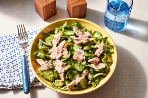 Arugula & Cucumber Salad with Tuna